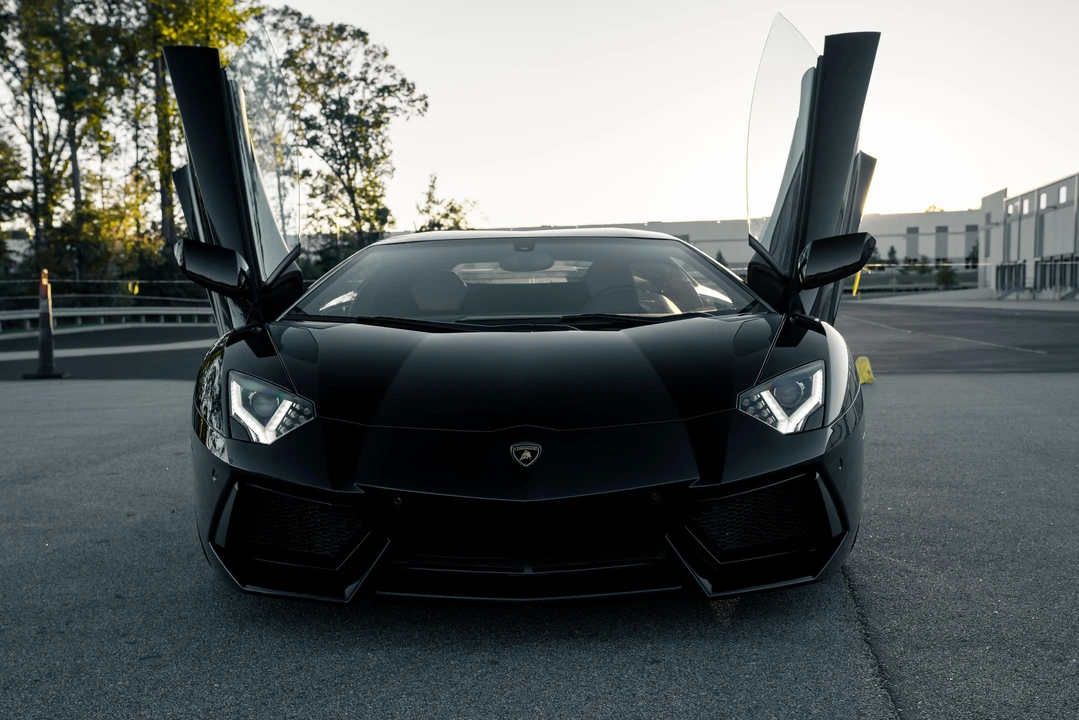 2013 Lamborghini Aventador LP700-4 - Image 14 of 31