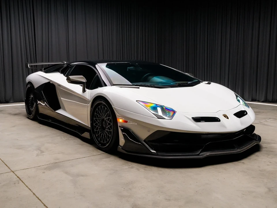 2013 Lamborghini Aventador LP700-4 - Image 2 of 12