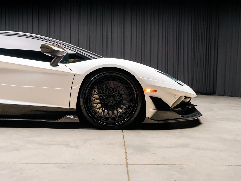 2013 Lamborghini Aventador LP700-4 - Image 3 of 12