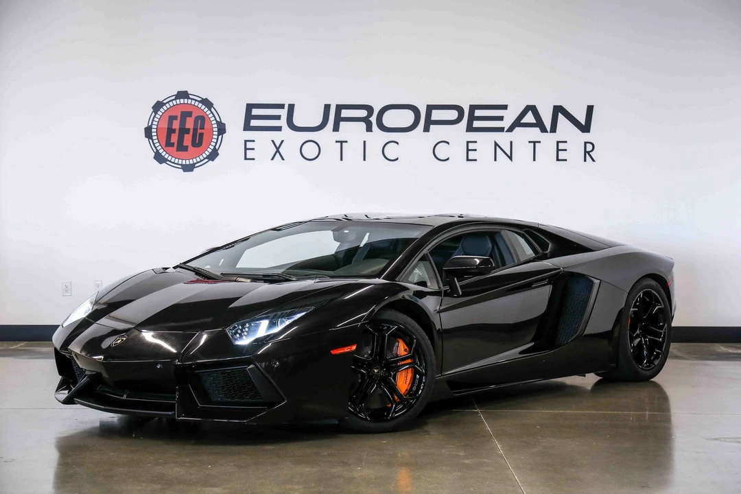 2013 Lamborghini Aventador LP700-4 - Image 6 of 31