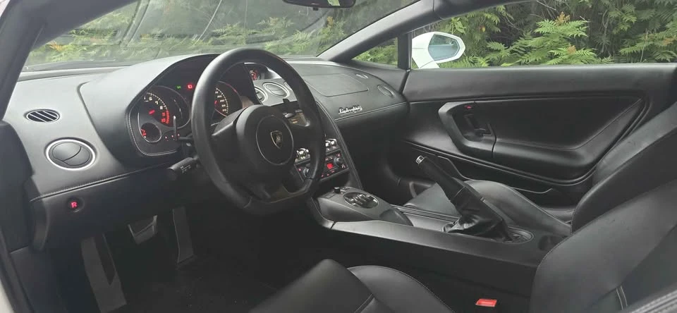 2013 Lamborghini Gallardo LP560-4 - Image 7 of 8