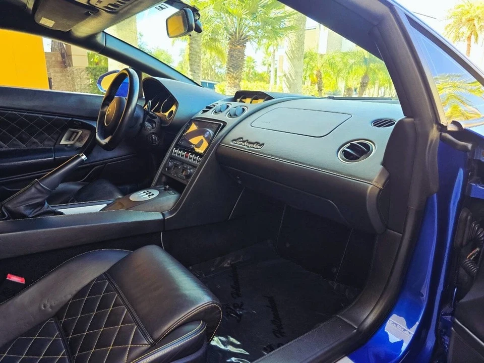 2013 Lamborghini Gallardo LP550-2 - Image 15 of 21