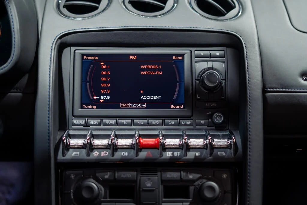 2013 Lamborghini Gallardo LP550-2 - Image 12 of 31