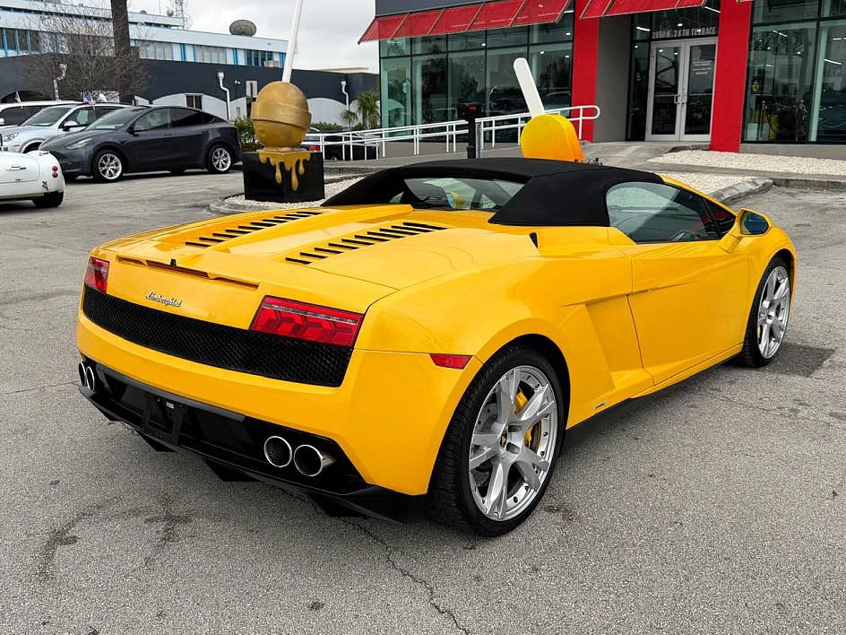 2013 Lamborghini Gallardo LP550-2 - Image 6 of 8