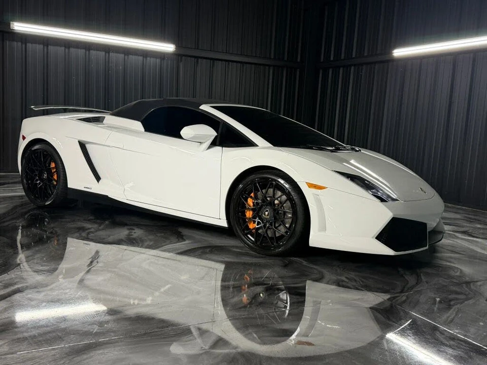 2013 Lamborghini Gallardo LP550-2 - Image 5 of 19