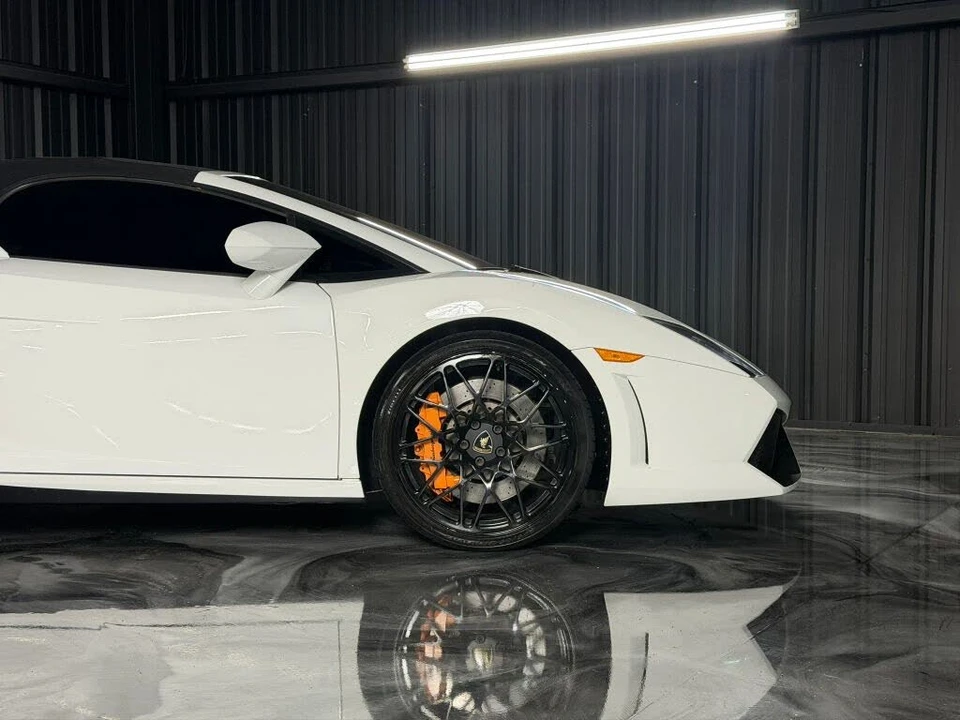 2013 Lamborghini Gallardo LP550-2 - Image 8 of 19