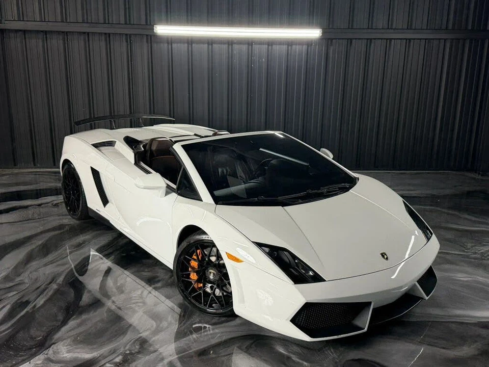 2013 Lamborghini Gallardo LP550-2 - Image 10 of 19