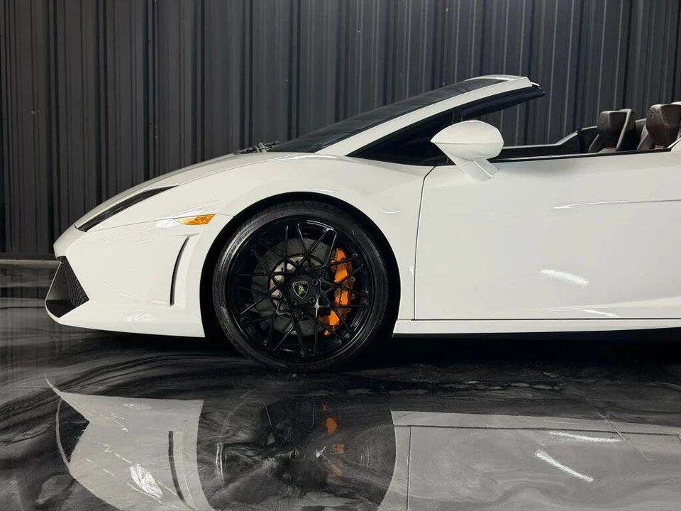2013 Lamborghini Gallardo LP550-2 - Image 14 of 19