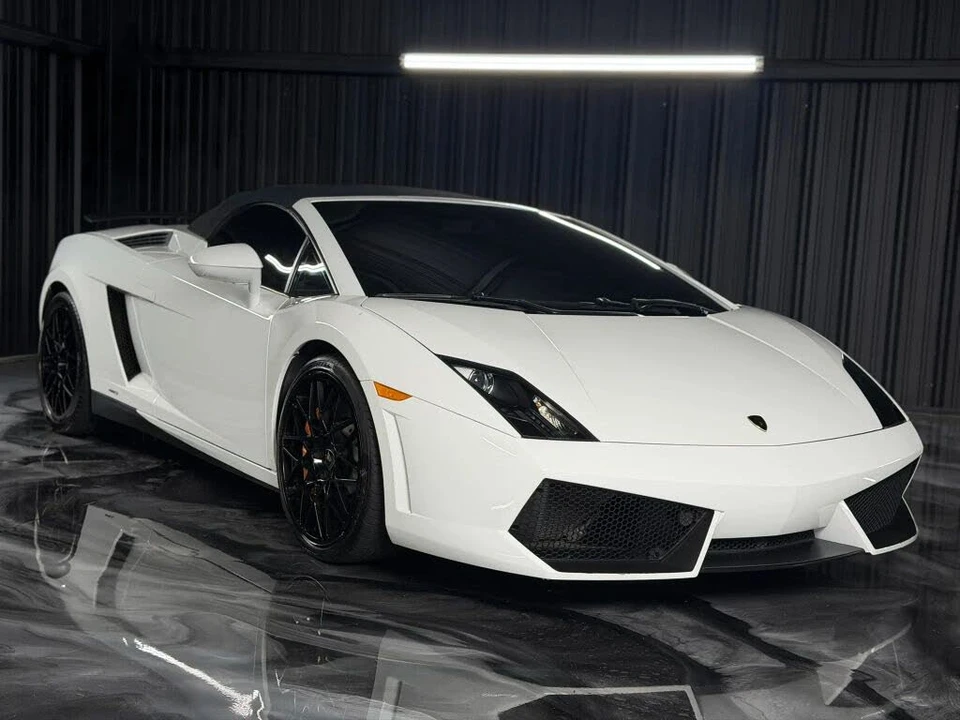 2013 Lamborghini Gallardo LP550-2 - Image 2 of 19