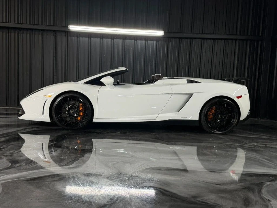 2013 Lamborghini Gallardo LP550-2 - Image 16 of 19