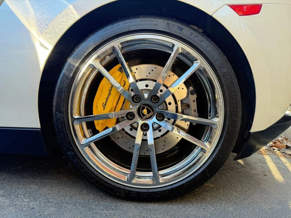 2013 Lamborghini Gallardo LP550-2 - Image 30 of 31