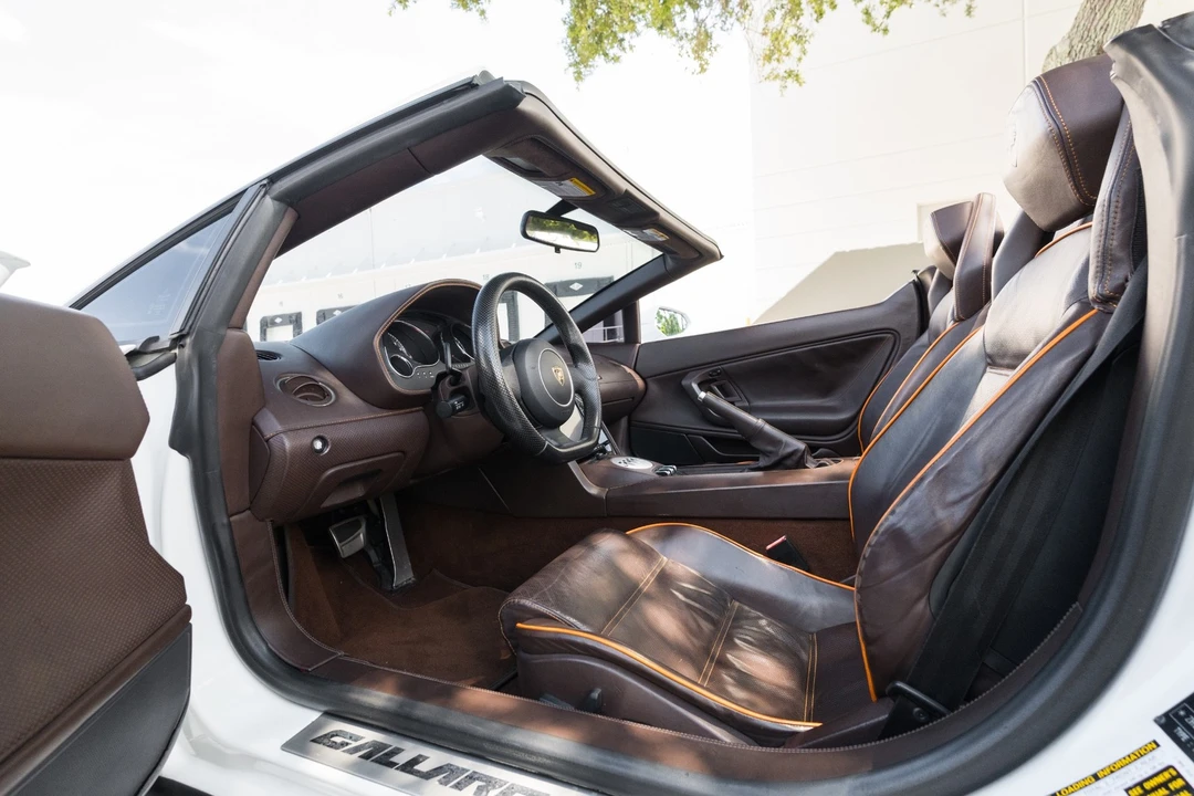 2013 Lamborghini Gallardo LP550-2 - Image 5 of 31