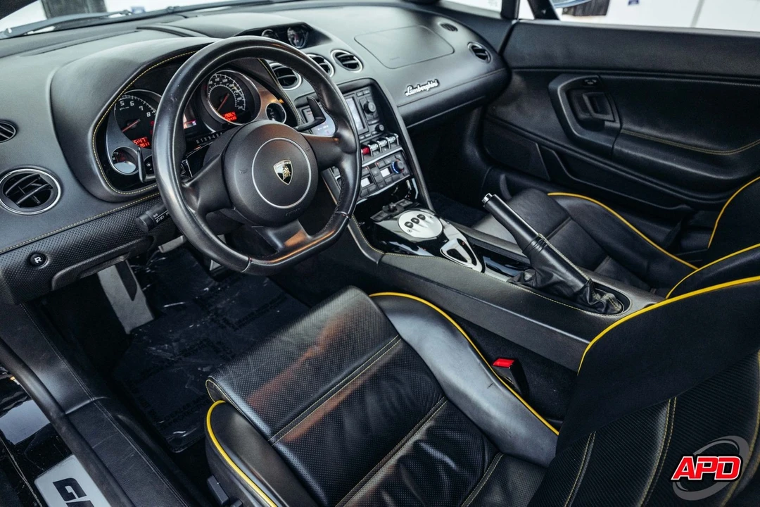 2013 Lamborghini Gallardo LP550-2 - Image 2 of 12
