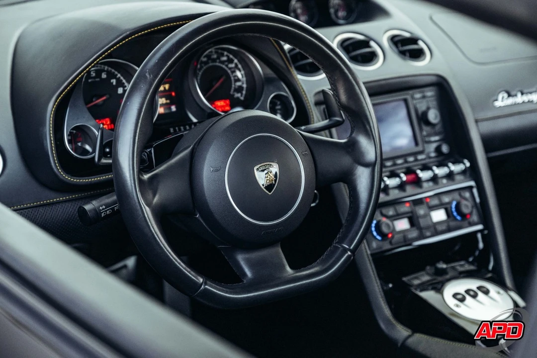 2013 Lamborghini Gallardo LP550-2 - Image 6 of 12