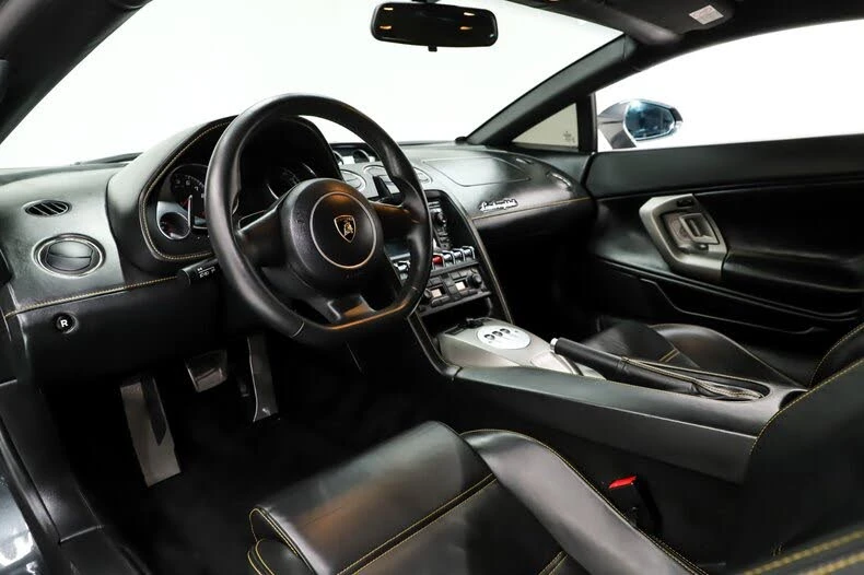 2013 Lamborghini Gallardo LP560-4 - Image 2 of 31