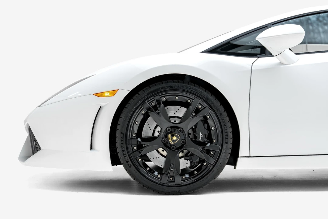 2013 Lamborghini Gallardo LP560-4 - Image 17 of 31
