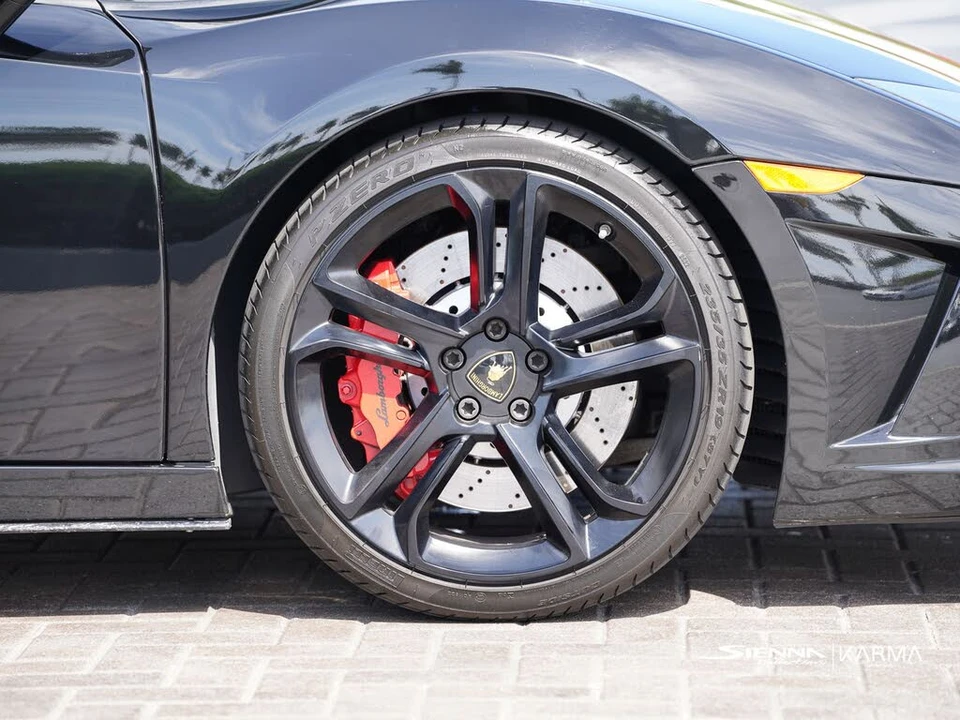 2013 Lamborghini Gallardo LP570-4 Spyder Performante - Image 27 of 31