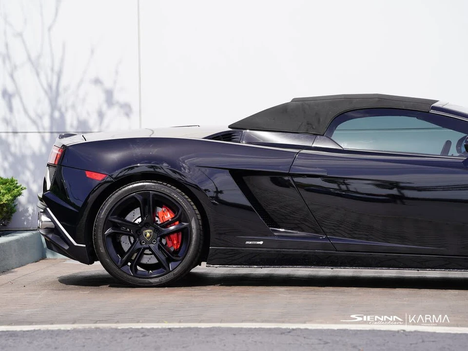 2013 Lamborghini Gallardo LP570-4 Spyder Performante - Image 9 of 31
