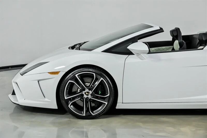2013 Lamborghini Gallardo LP560-4 - Image 7 of 31
