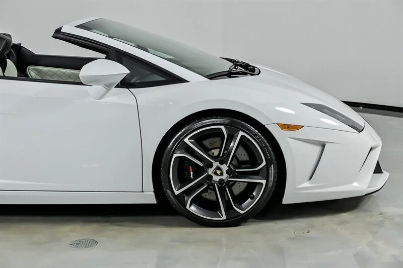 2013 Lamborghini Gallardo LP560-4 - Image 15 of 31