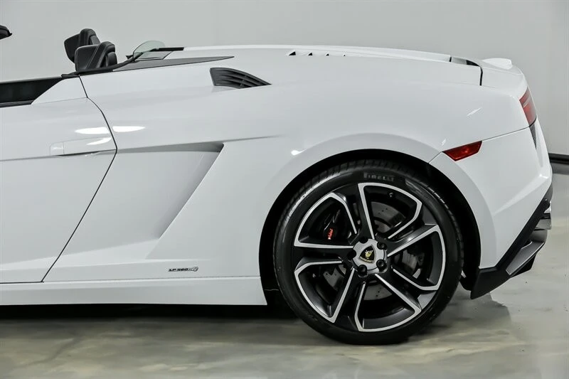 2013 Lamborghini Gallardo LP560-4 - Image 9 of 31