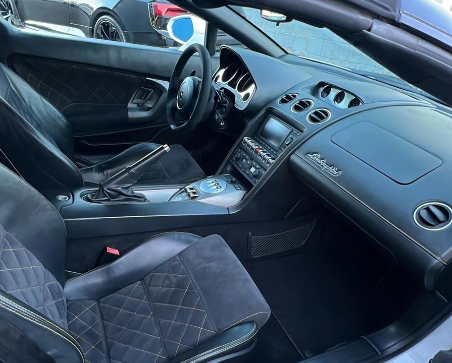 2013 Lamborghini Gallardo LP560-4 - Image 12 of 12