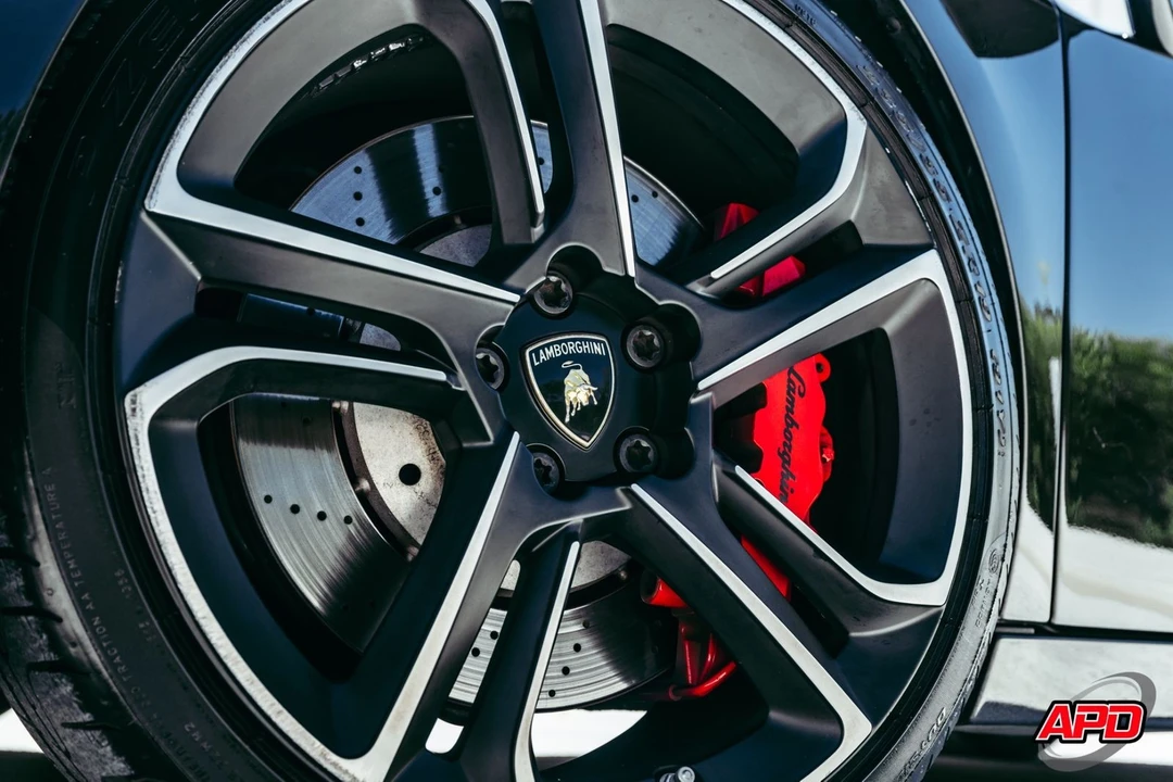 2013 Lamborghini Gallardo LP570-4 Spyder Performante - Image 3 of 12