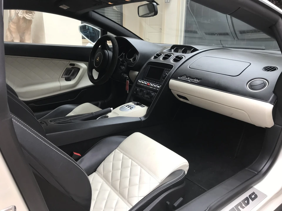 2013 Lamborghini Gallardo LP550-2 - Image 28 of 31