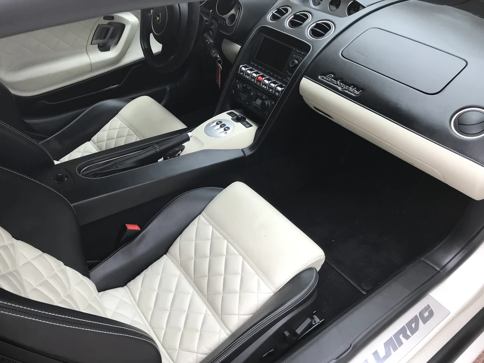 2013 Lamborghini Gallardo LP550-2 - Image 29 of 31