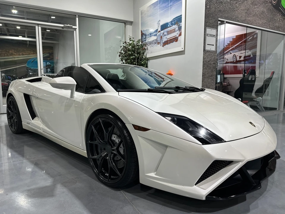 2013 Lamborghini Gallardo LP560-4 - Image 15 of 31