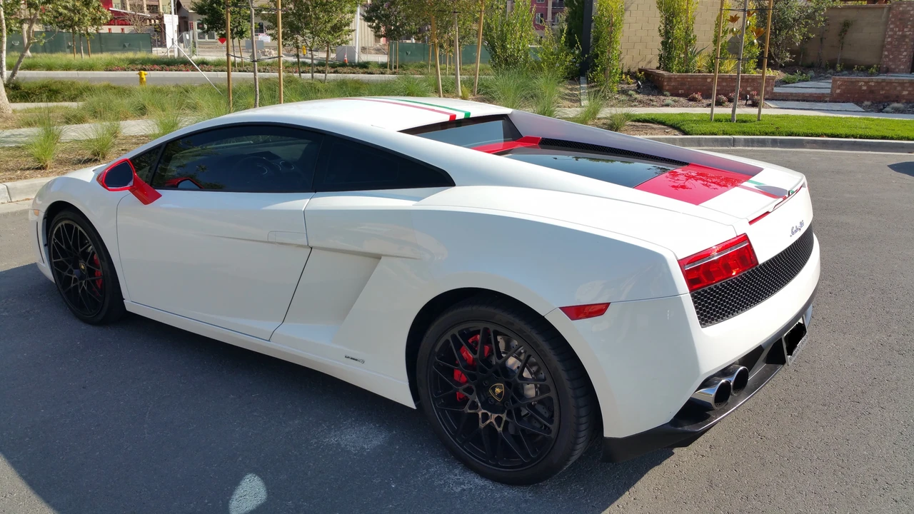 2013 Lamborghini Gallardo LP560-4 - Image 2 of 5