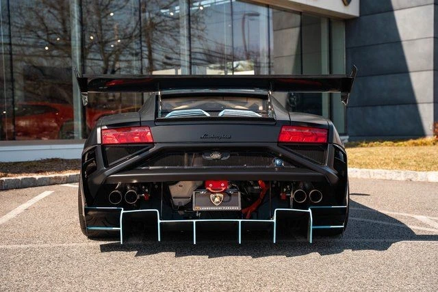 2013 Lamborghini Gallardo LP570-4 Super Trofeo Stradale - Image 13 of 31