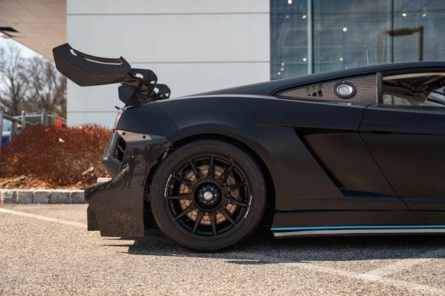 2013 Lamborghini - Image 17 of 31