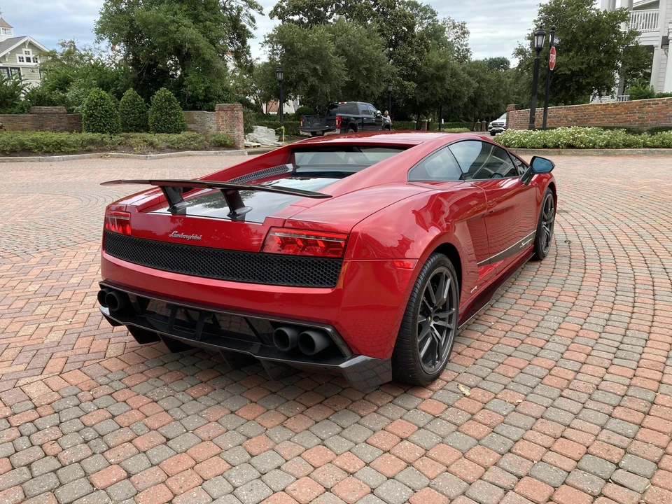 2013 Lamborghini Gallardo LP570-4 Superleggera - Image 13 of 31