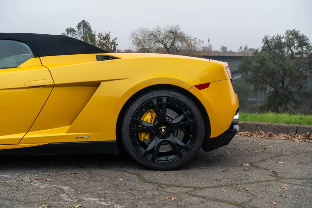 2013 Lamborghini Gallardo LP550-2 - Image 10 of 19