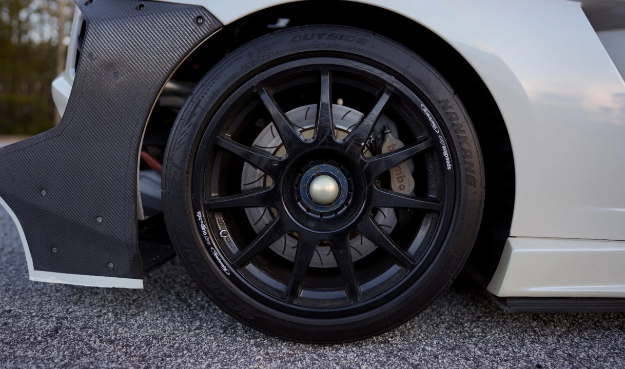 2013 Lamborghini Gallardo - Image 23 of 31