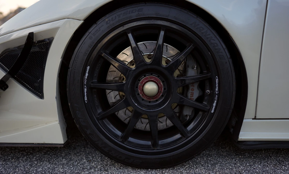 2013 Lamborghini Gallardo - Image 20 of 31