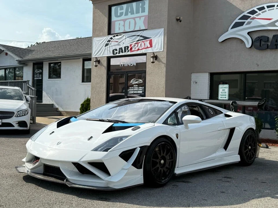 2013 Lamborghini Gallardo - Image 9 of 28