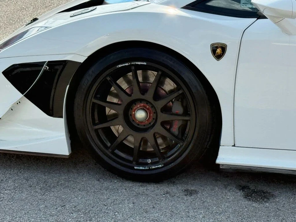2013 Lamborghini Gallardo - Image 26 of 28