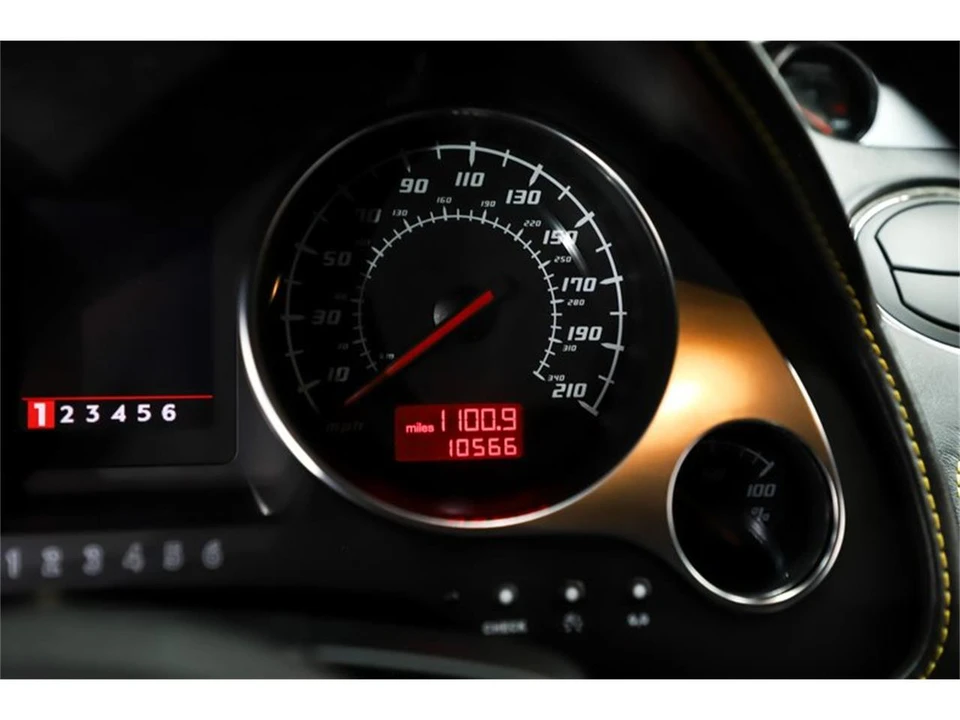 2013 Lamborghini Gallardo - Image 21 of 31