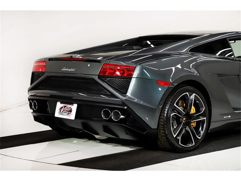 2013 Lamborghini Gallardo - Image 22 of 31