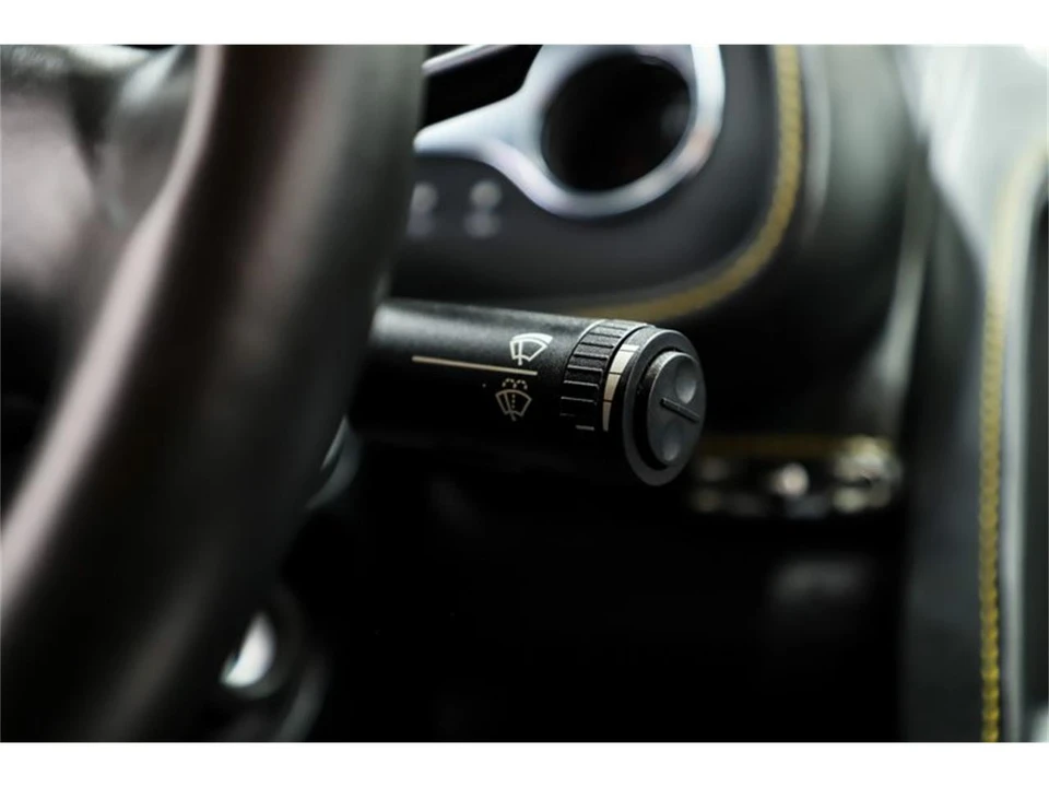 2013 Lamborghini Gallardo - Image 28 of 31
