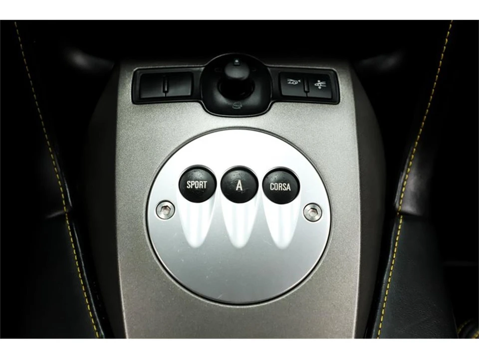 2013 Lamborghini Gallardo - Image 4 of 31