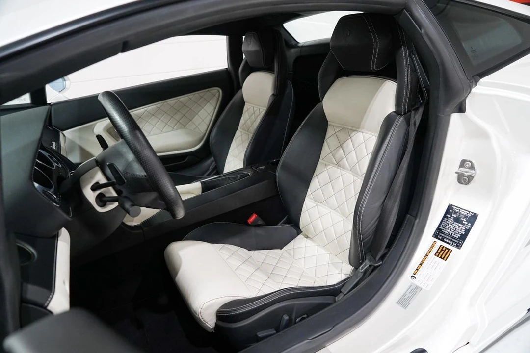 2013 Lamborghini Gallardo - Image 9 of 21