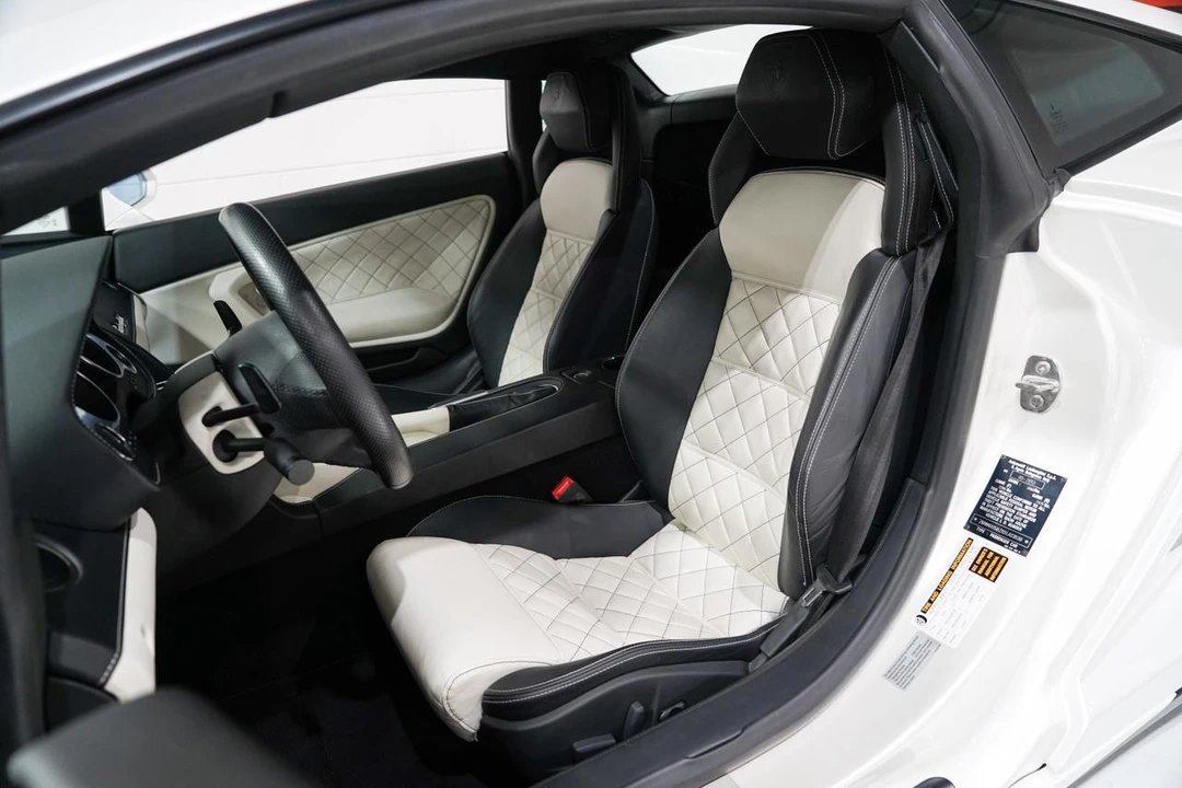 2013 Lamborghini Gallardo - Image 9 of 21
