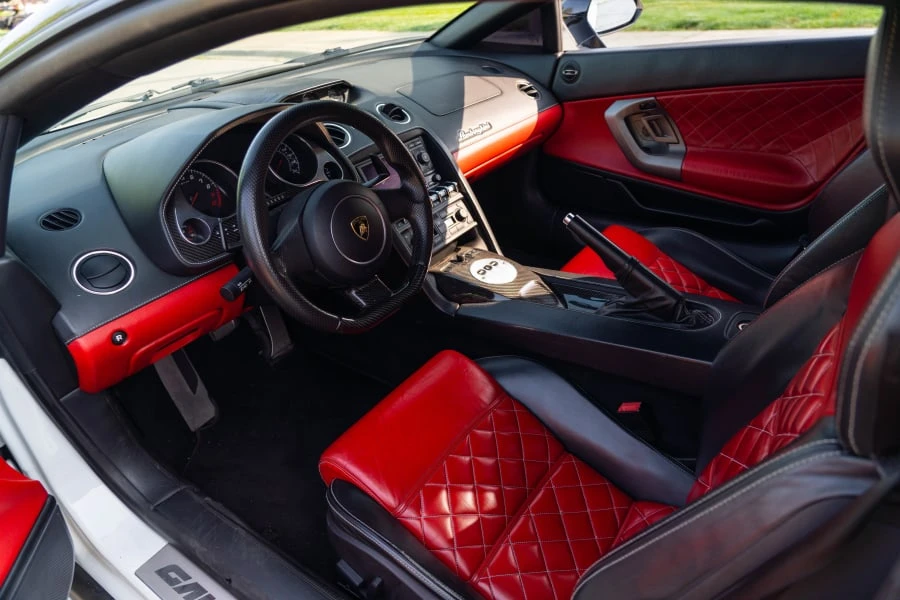 2013 Lamborghini Gallardo - Image 9 of 17