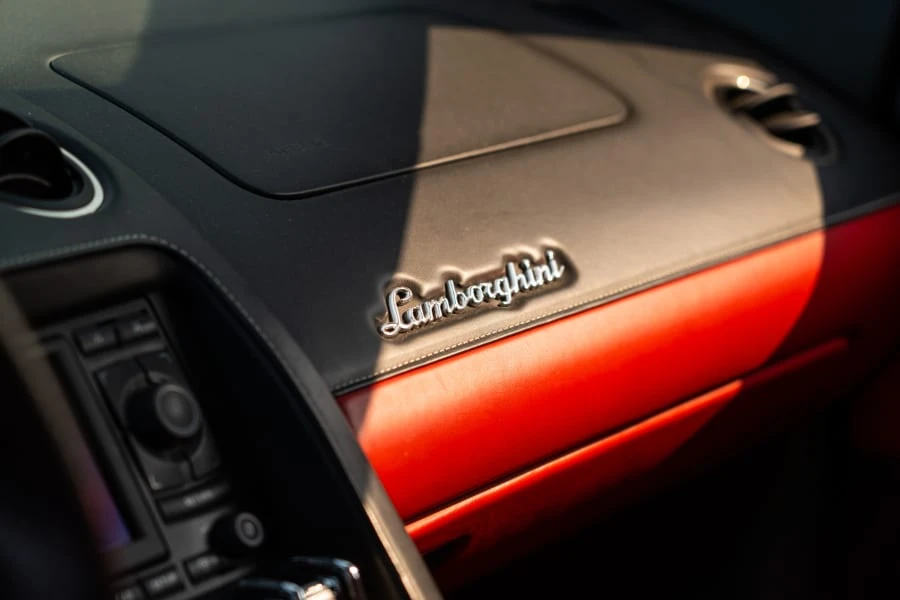 2013 Lamborghini Gallardo - Image 13 of 17