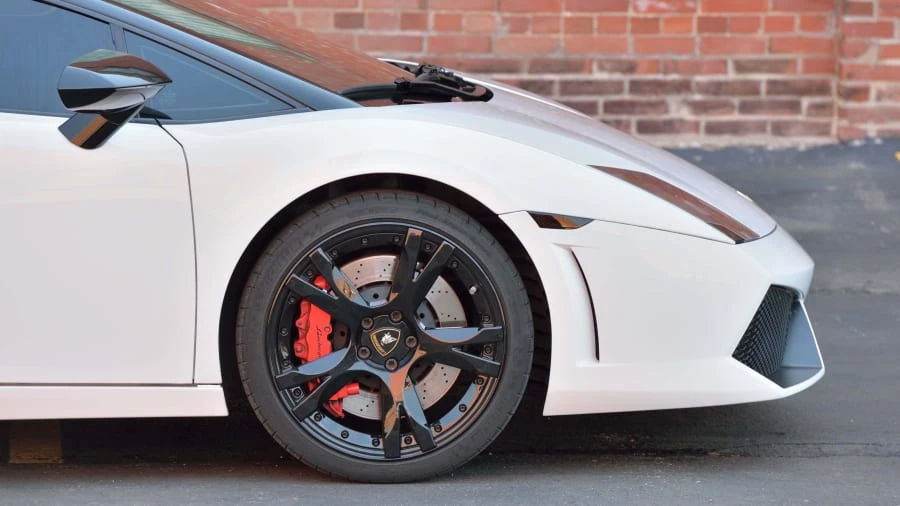 2013 Lamborghini Gallardo - Image 19 of 31