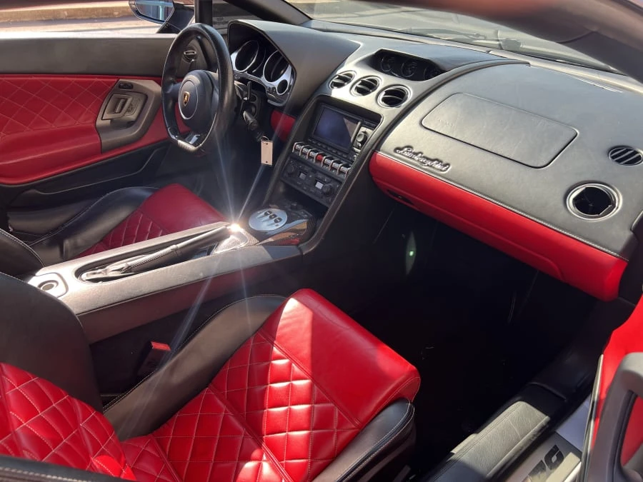 2013 Lamborghini Gallardo - Image 5 of 7