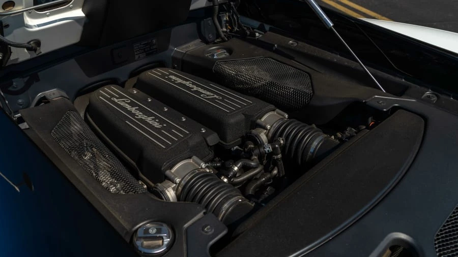 2013 Lamborghini Gallardo - Image 7 of 20